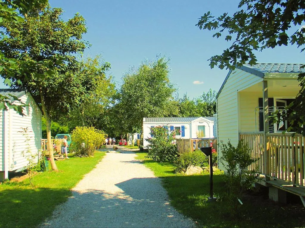 Camping Les Genets Hotel Penmarc'h Campsite